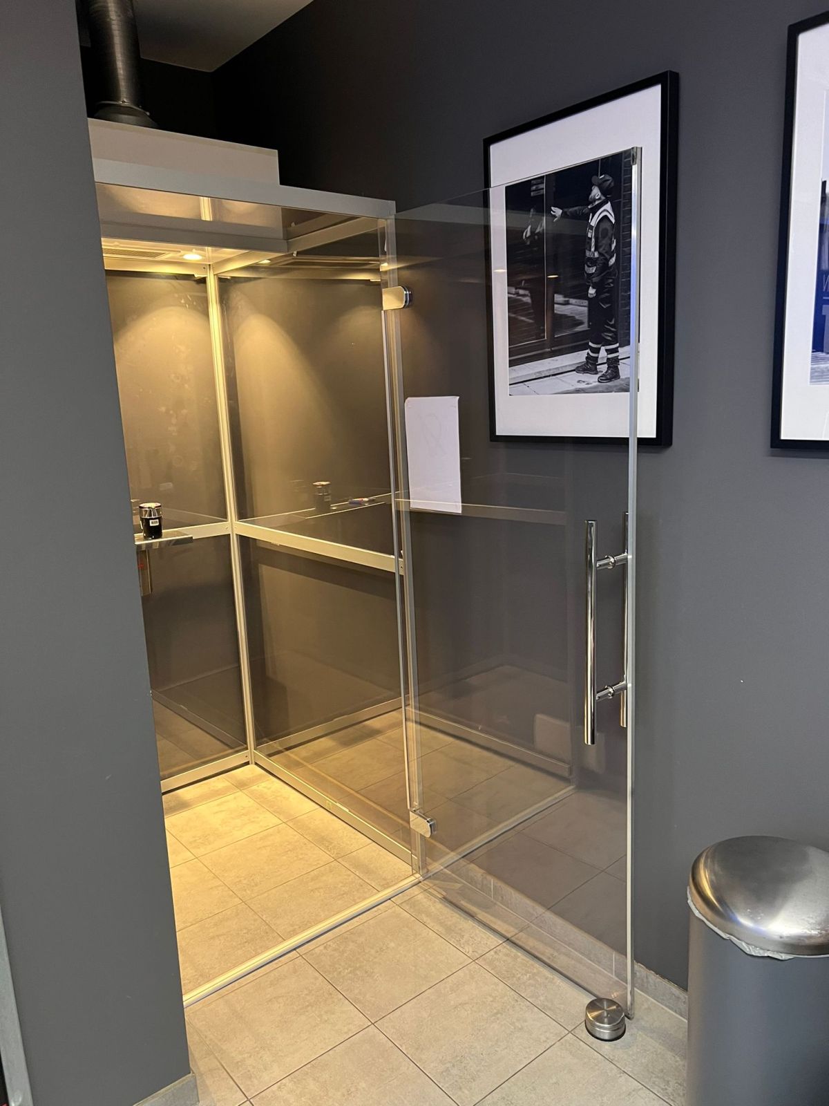 syclop-cabine-fumeur-fast-unit-belgique-2