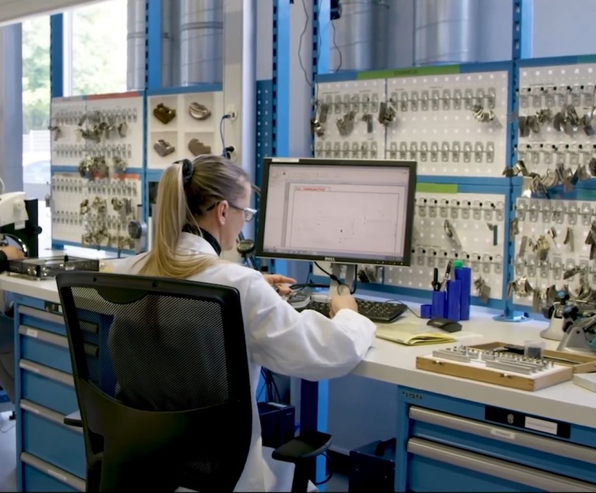 horlogerie-boucledor-suisse-3