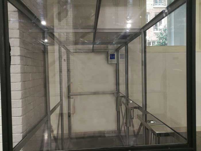 interieur-cabine-fumeur-syclop